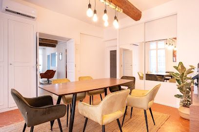 Custodian - Agence Immobilière