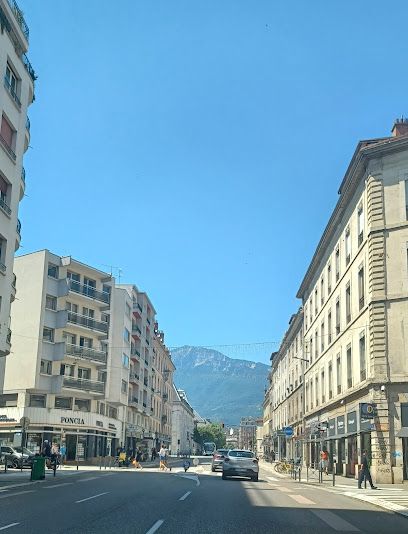 FONCIA | Agence Immobilière | Location-Location-Saison-Syndic-Gestion-Locative | Grenoble | R. Lesdiguières
