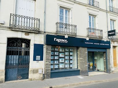L' Agence . Quai de Loire