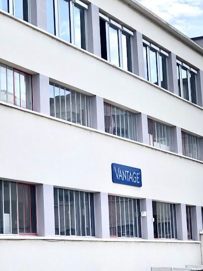Vantage Paris SARL